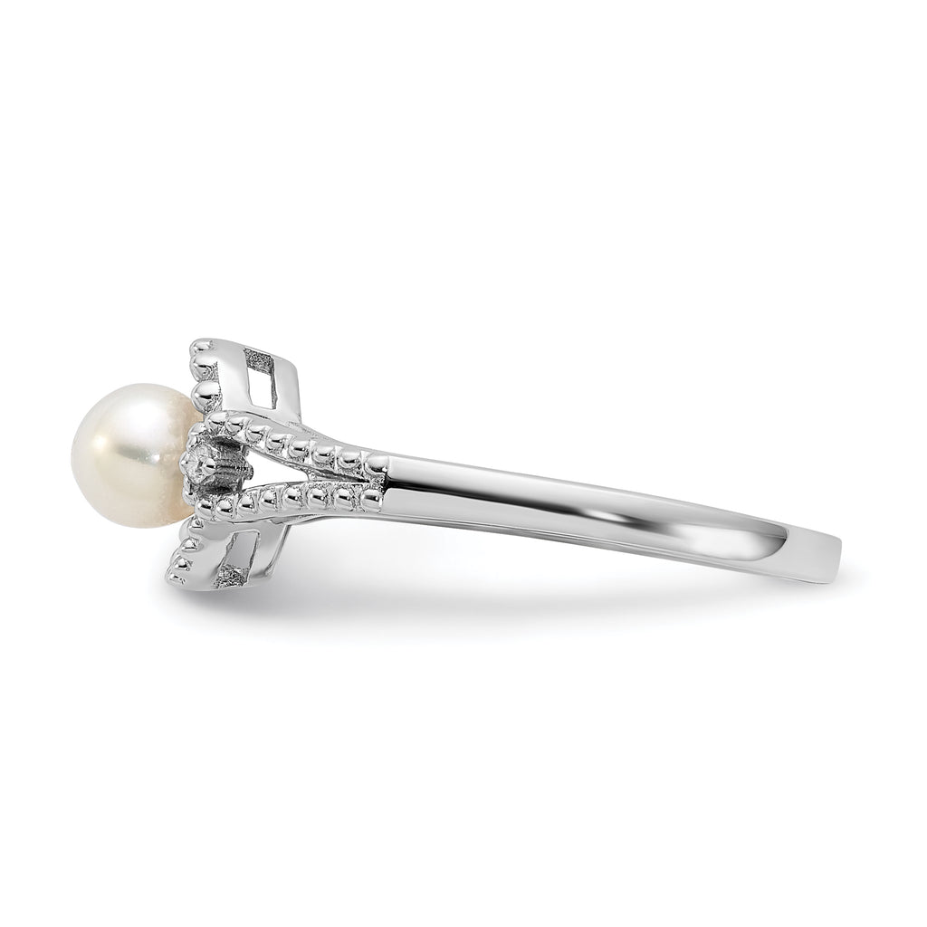 Sterling Silver Rhodium-plated FW Cultured Pearl & Diam. Ring