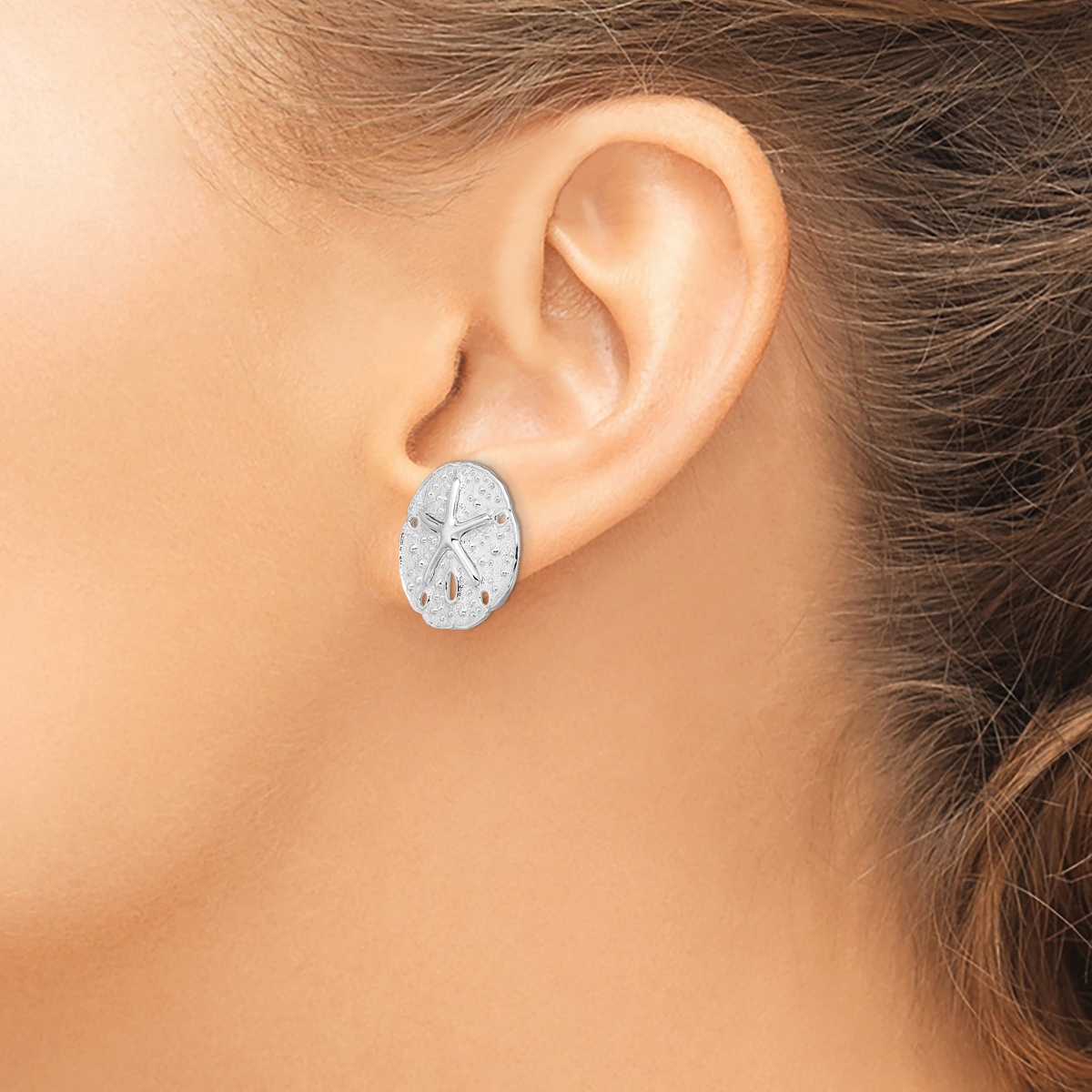 De-Ani Sterling Silver Rhodium-Plated Sand Dollar with Starfish Post Earrings