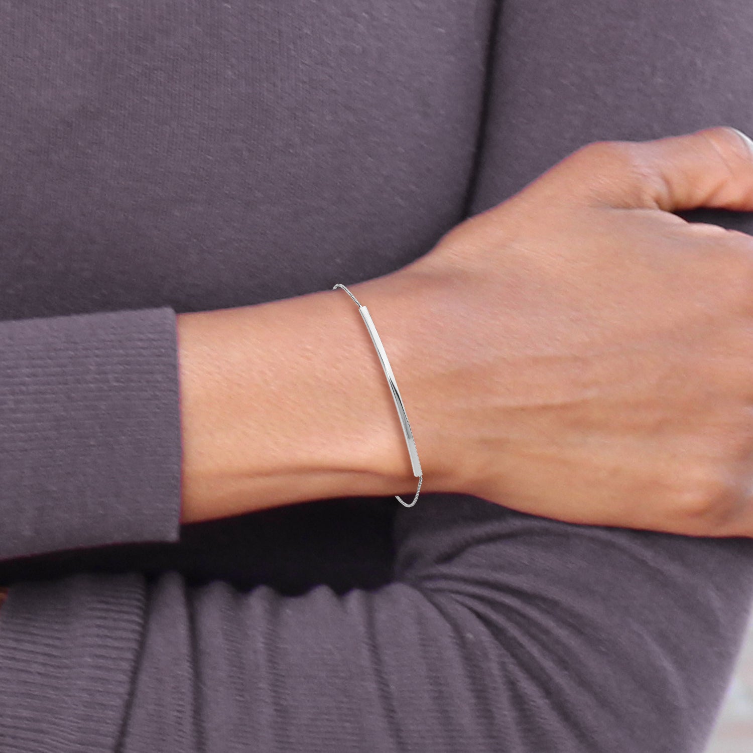 Sterling Silver Rhodium-plated Adjustable Bar Bracelet