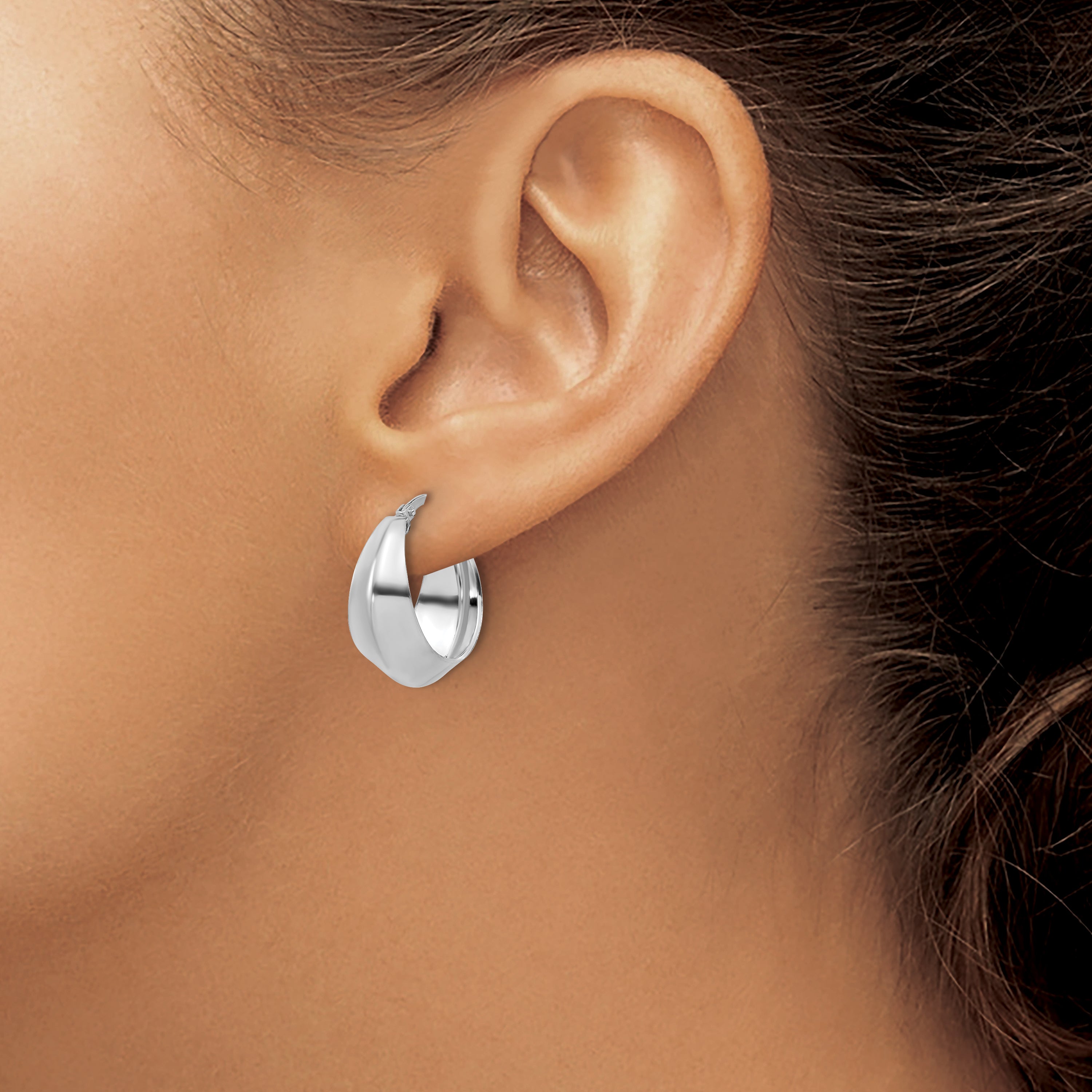 Sterling Silver RH-plated Polished Graduated Hoop Earrings