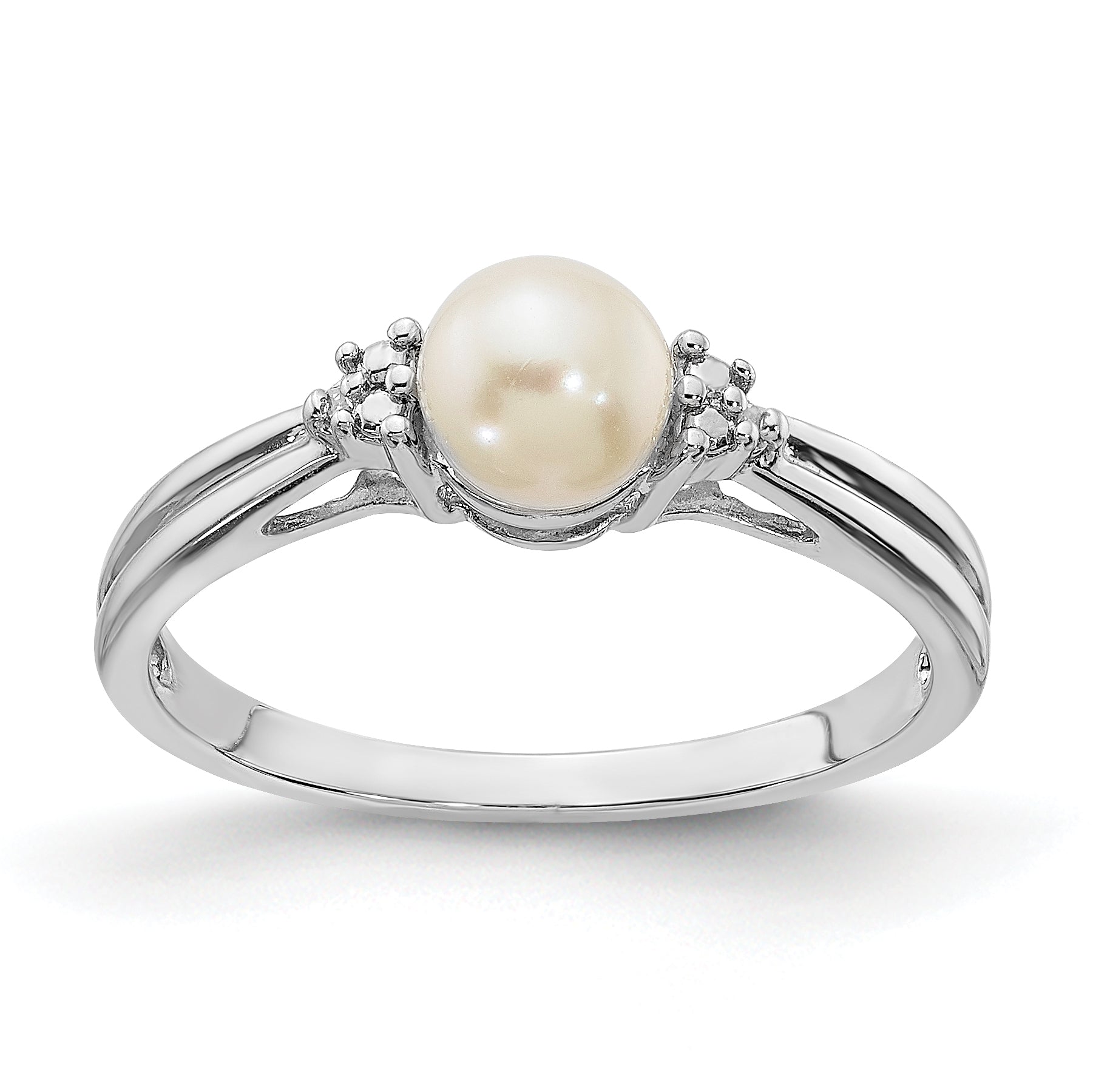 Sterling Silver Rhodium-Plated Plated Diamond and FW Cultured Pearl Ring