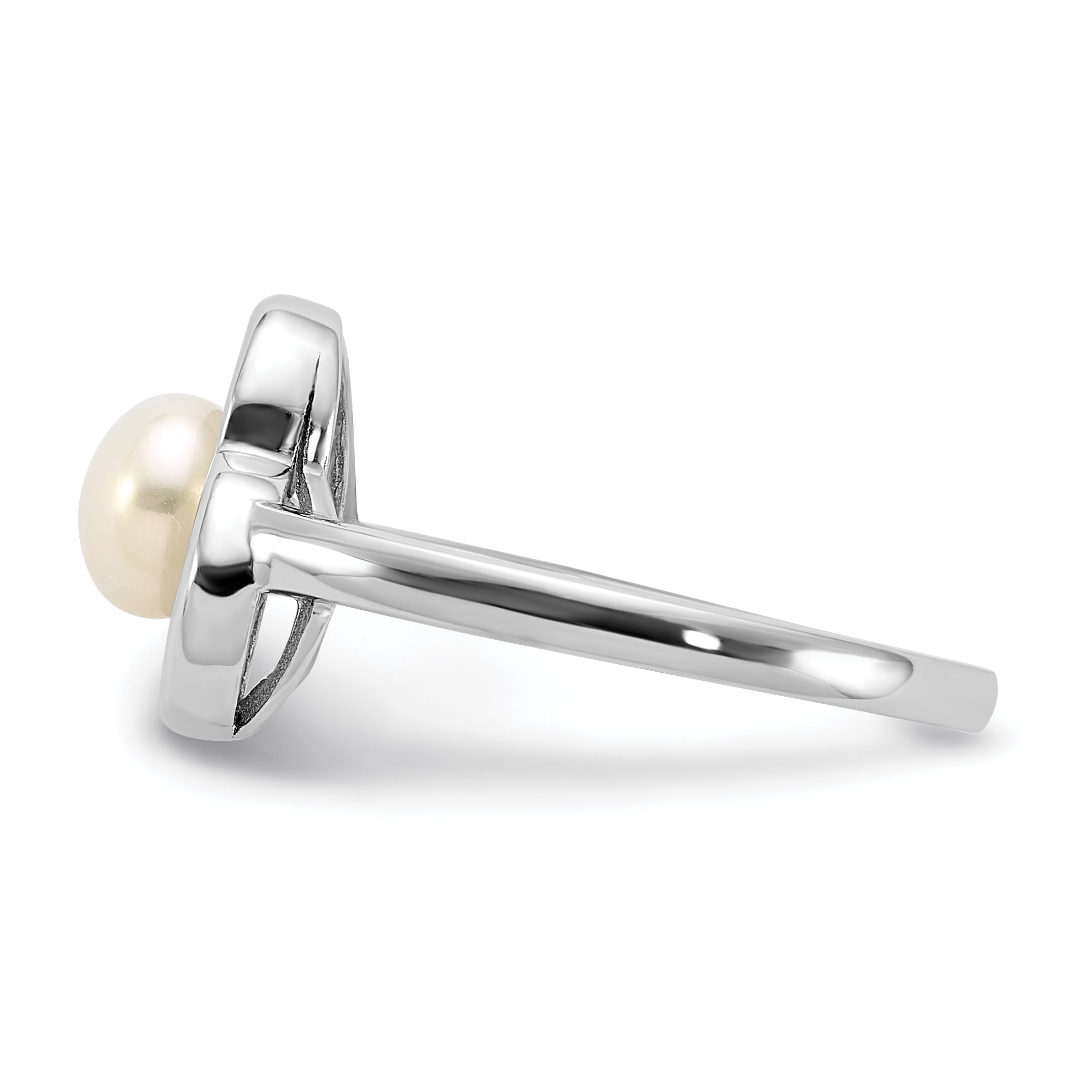 Sterling Silver Rhodium-Plated 5-6mm White Freshwater Cultured Pearl Heart Ring