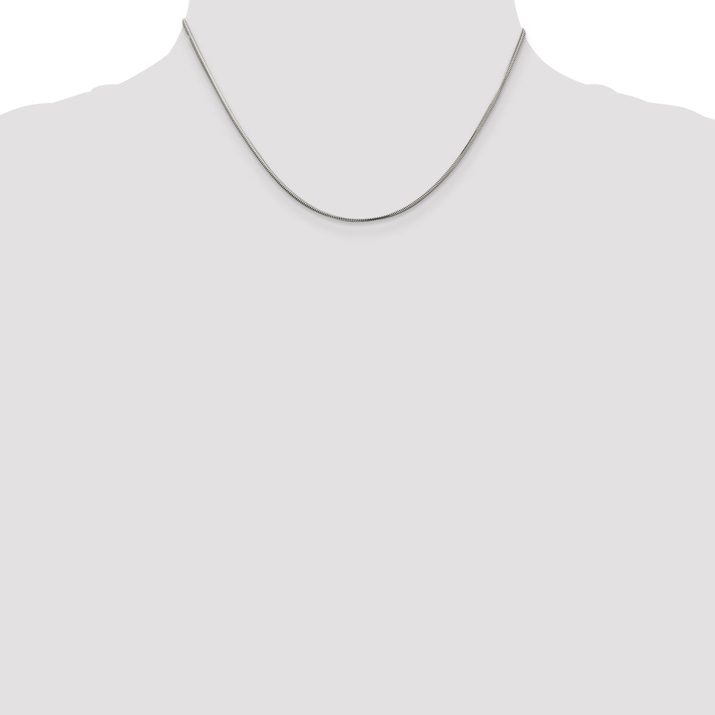 Sterling Silver Diamond-Cut Snake Chain Necklace 1.5mm