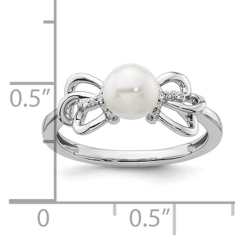 14K White Gold Polished Diamond and Pearl Fashion Ring