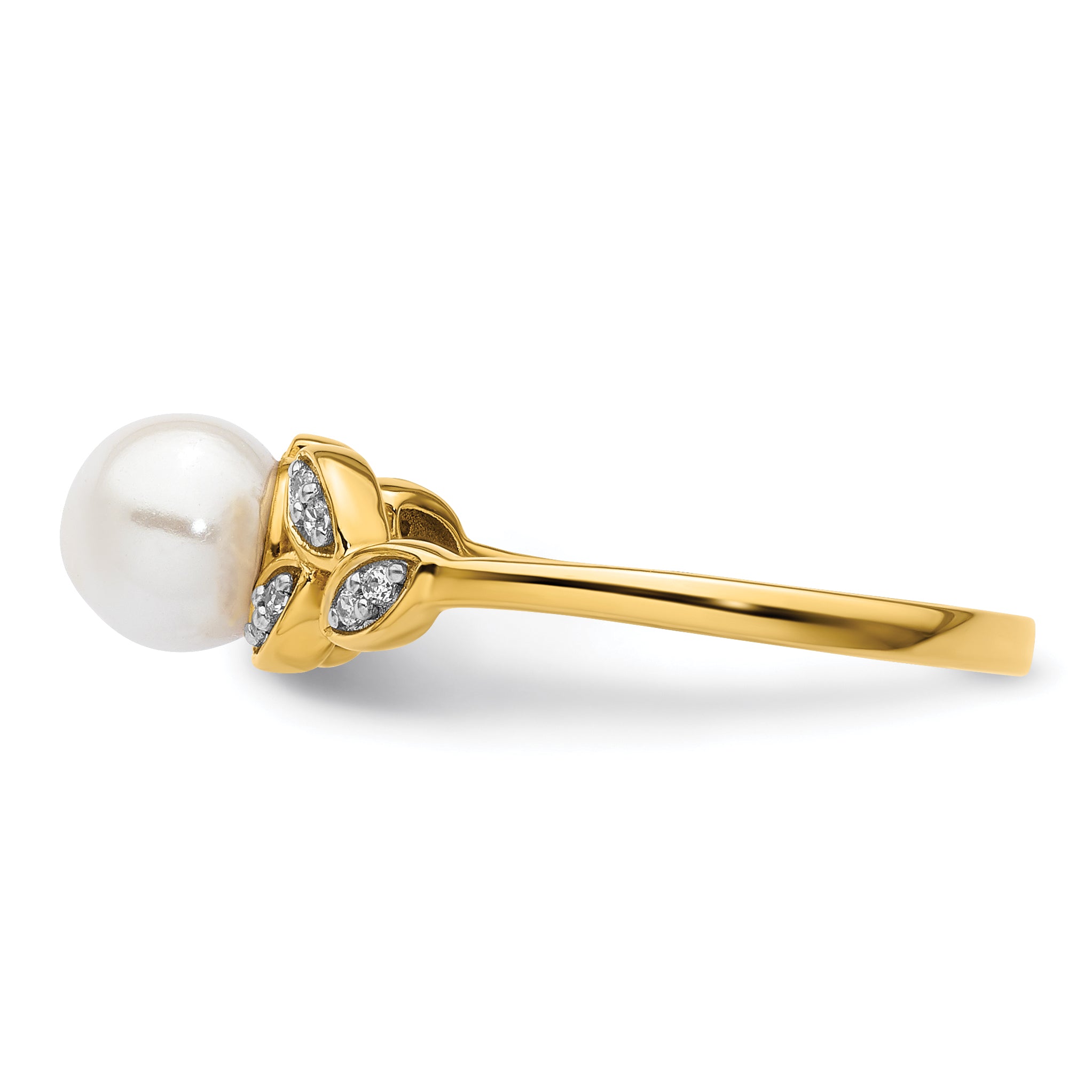 14K Polished 1/20 carat Diamond and White Freshwater Cultured Pearl Leaf Design Size 7 Ring