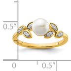 14K Polished 1/20 carat Diamond and White Freshwater Cultured Pearl Leaf Design Size 7 Ring