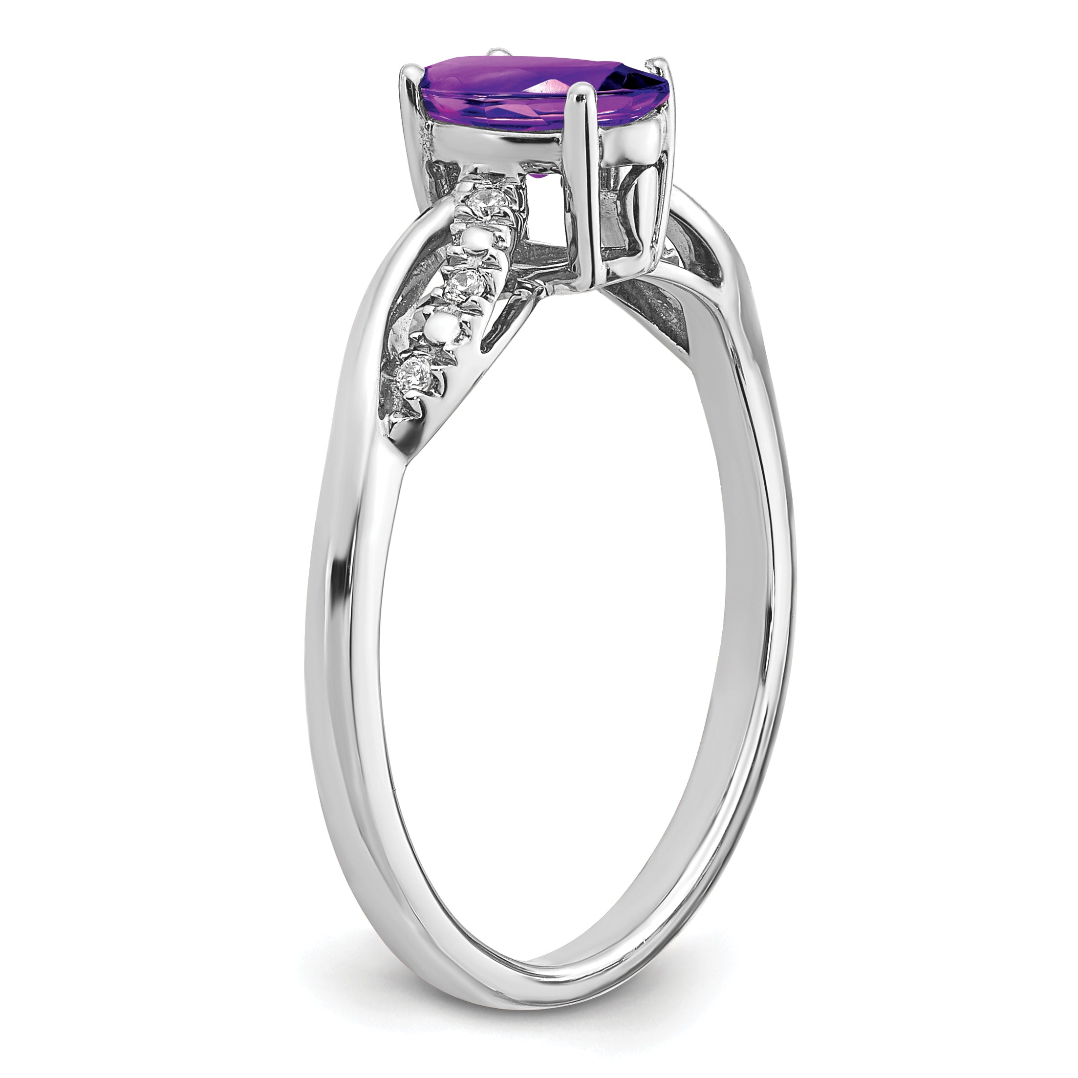 14k White Gold Oval Amethyst and Diamond Ring