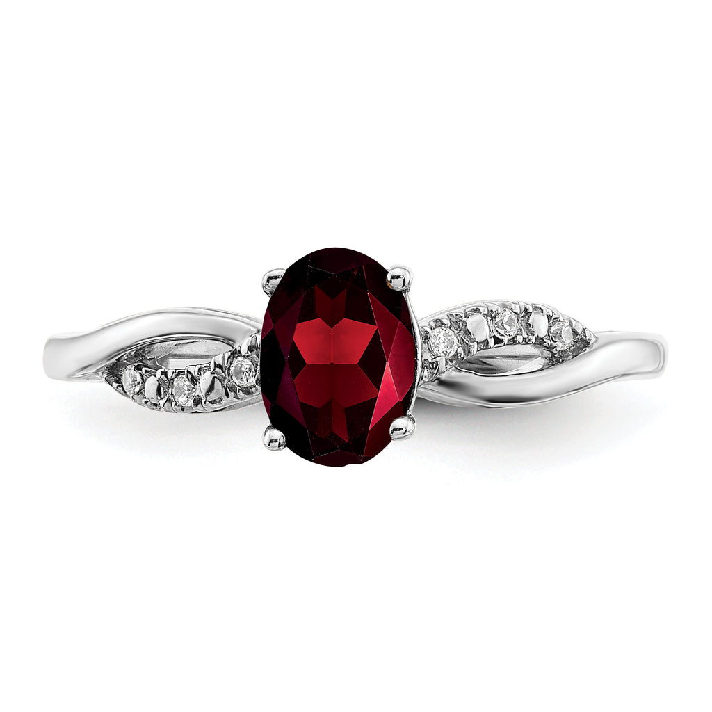 14k White Gold Oval Garnet and Diamond Ring
