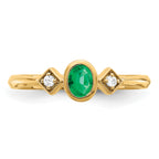 14k Oval Bezel Emerald and Diamond Ring