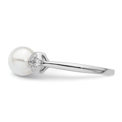 14K White Gold Polished 1/10 carat Diamond and White Freshwater Cultured Pearl Size 7 Ring
