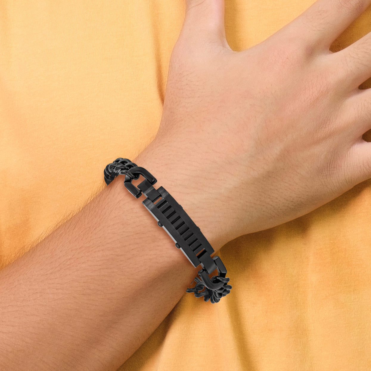 Stainless Steel Brushed and Polished Black IP-plated Bracelet for Men