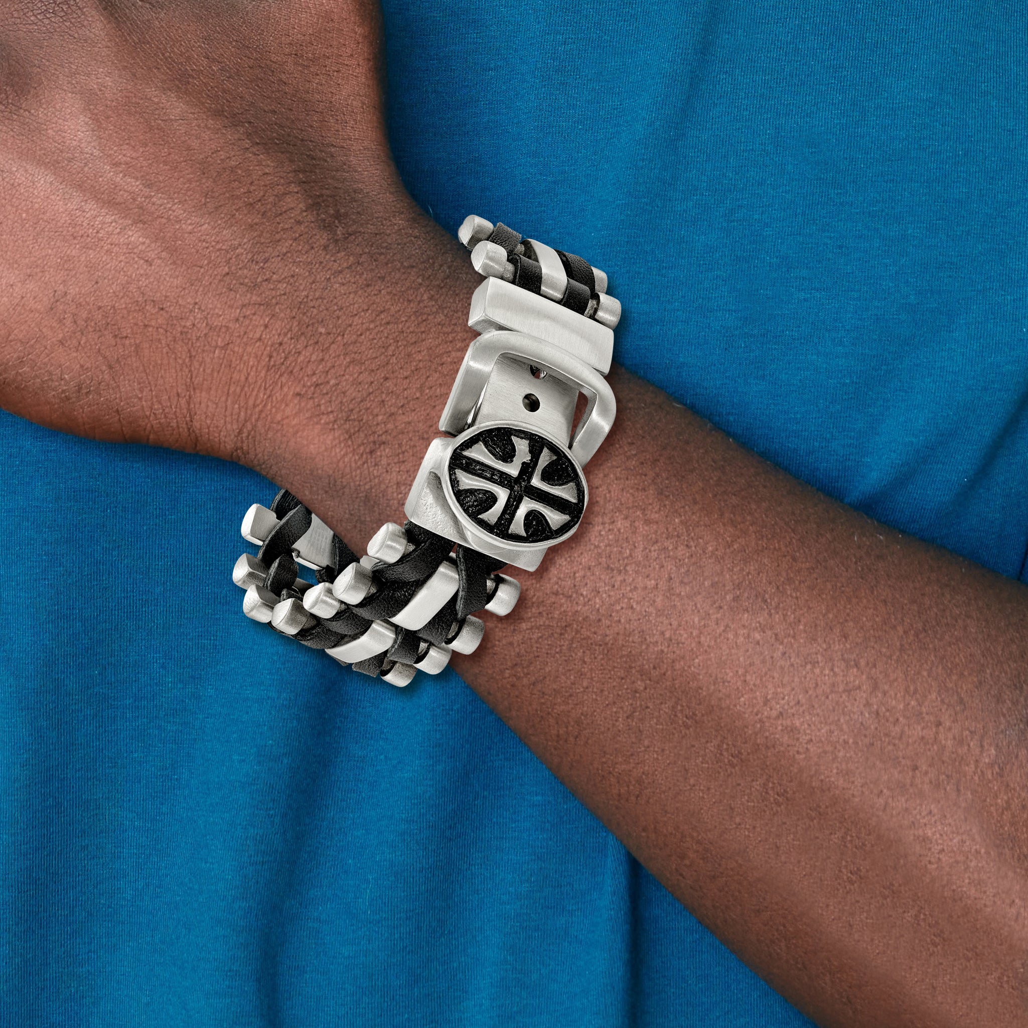 Stainless Steel Antiqued and Brushed Cross Buckle with Black Leather Adjustable Bracelet for Men Secondary image