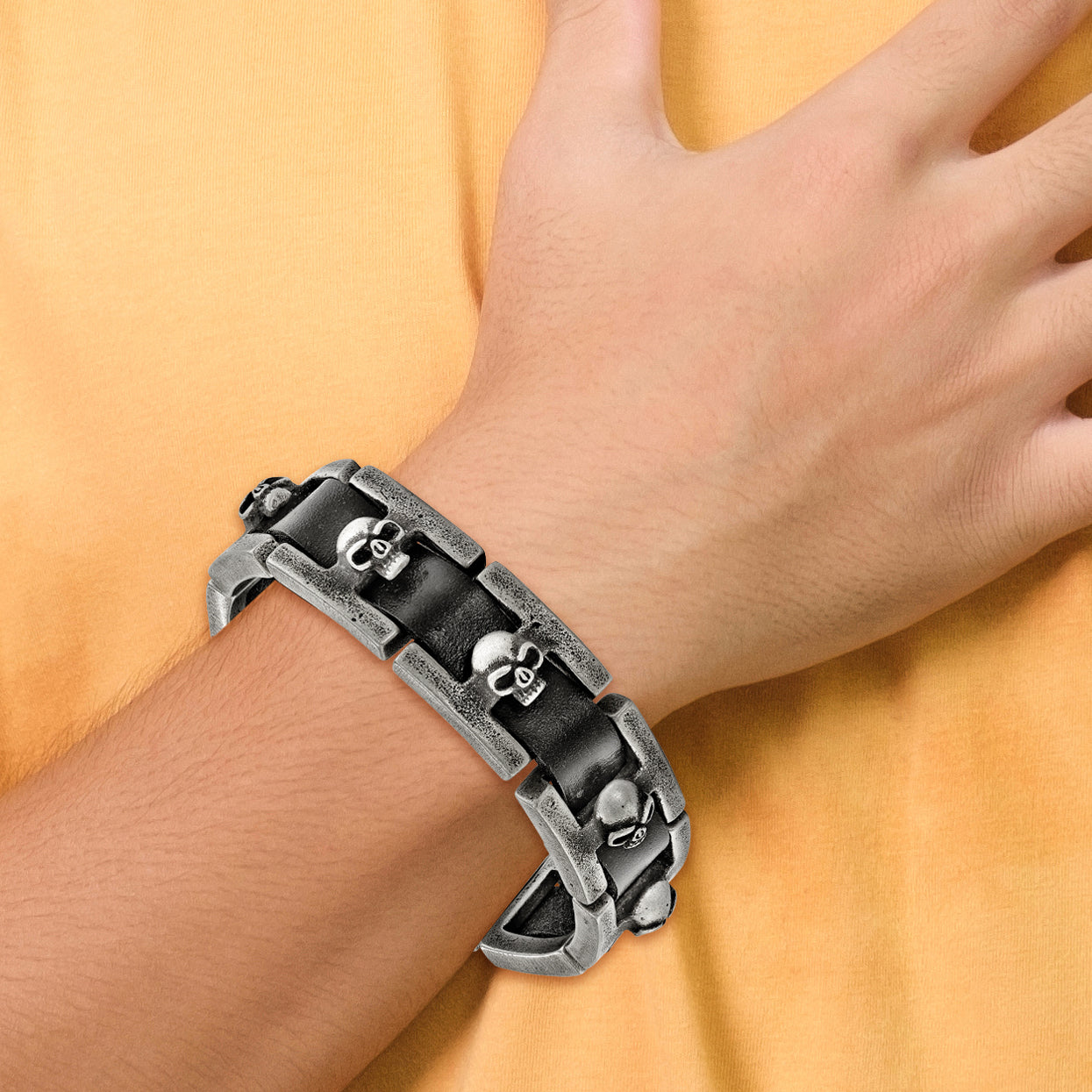 Stainless Steel Antiqued and Brushed Skulls Black Leather Link Bracelet for Men Secondary image
