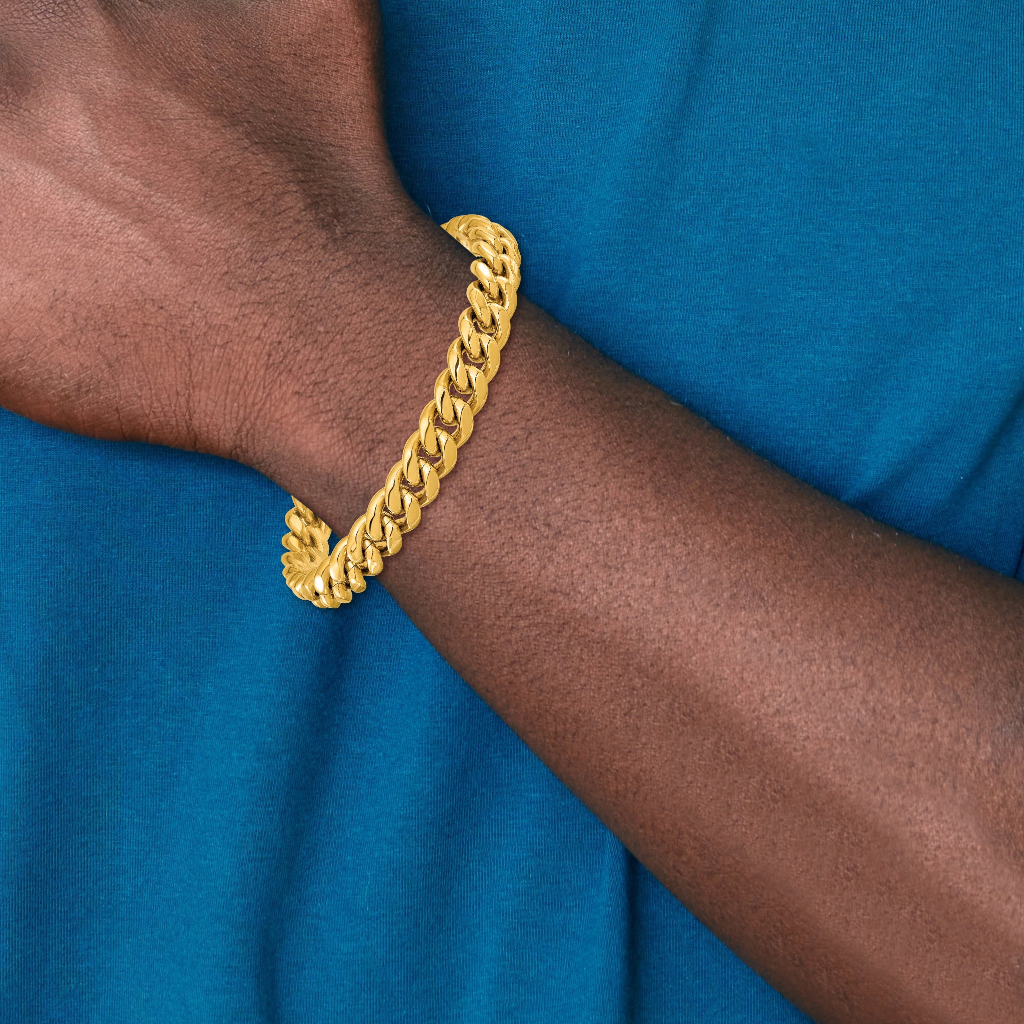 Men's Gold-Tone Polished Cubic Zirconia Stainless Steel Curb Chain Bracelet 10mm