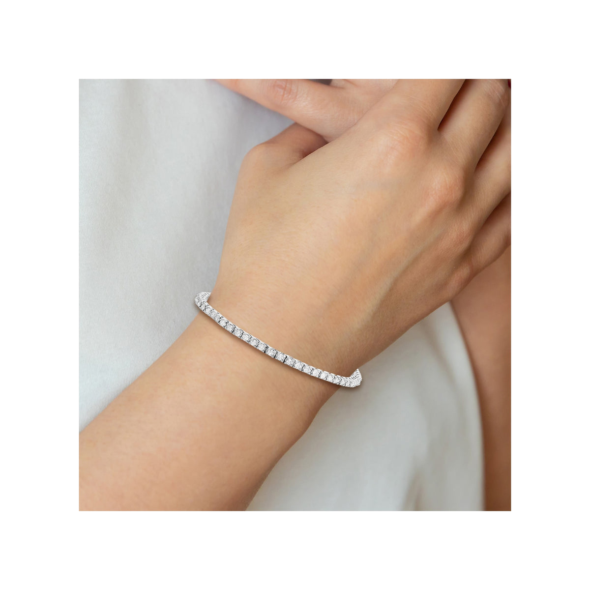 Lab-Grown Diamond Tennis Bracelet in 14K White Gold, 4mm (2 1/5 ct. tw.), 7 Inch - Sophia Jewelers