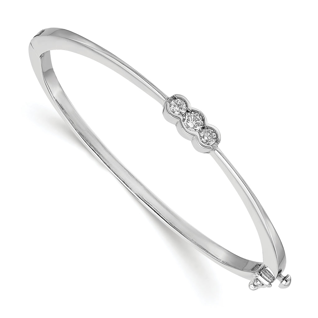 14k White Gold  1/4 carat Lab Grown Diamond VS/SI+ G+ Complete Bangle Bracelet