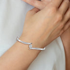 14k White Gold Complete 1/2 carat VS Diamond Hinged Oval Bangle Bracelet