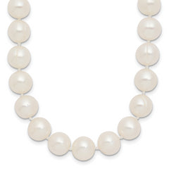 14k Polished 9-10mm Near-Round White Freshwater Cultured Pearl 18 inch Necklace