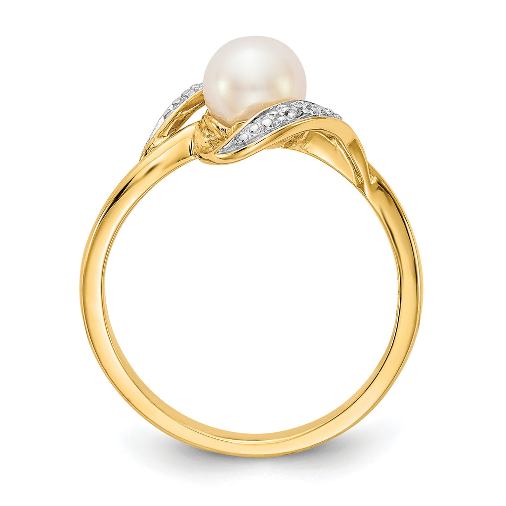 14k Diamond and FW Cultured Pearl Ring