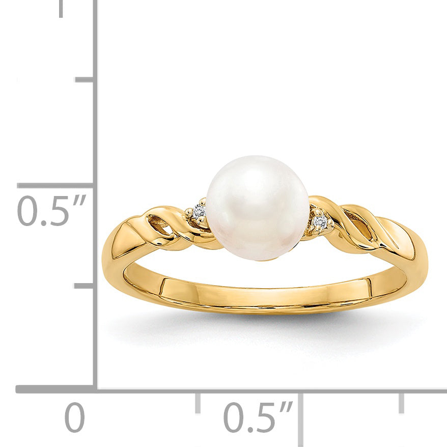 14k FW Cultured Pearl and Diamond Twist Ring