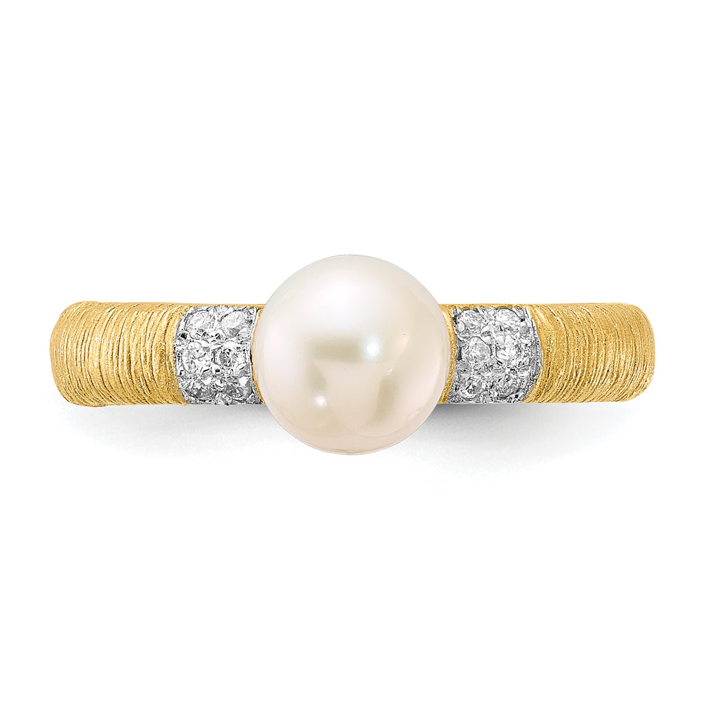 14K Textured 6-7mm Round White FWC Pearl and .09ct Diamond Ring