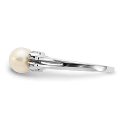 14k White Gold 6mm FW Cultured Pearl AA Diamond ring