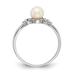 14k White Gold 5mm FW Cultured Pearl AA Diamond ring
