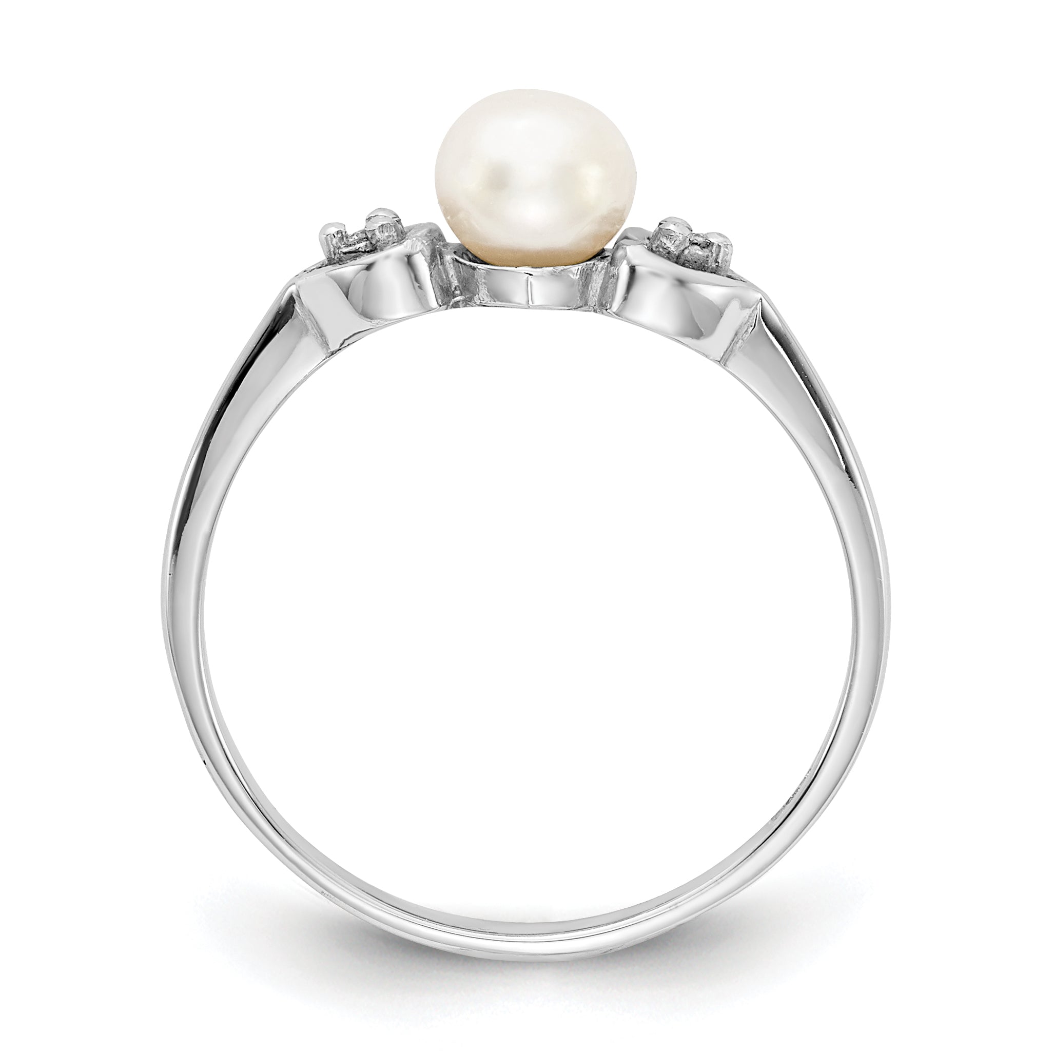 14k White Gold 4.5mm FW Cultured Pearl AA Diamond ring Secondary image
