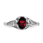 14k White Gold 6x4mm Oval Garnet ring