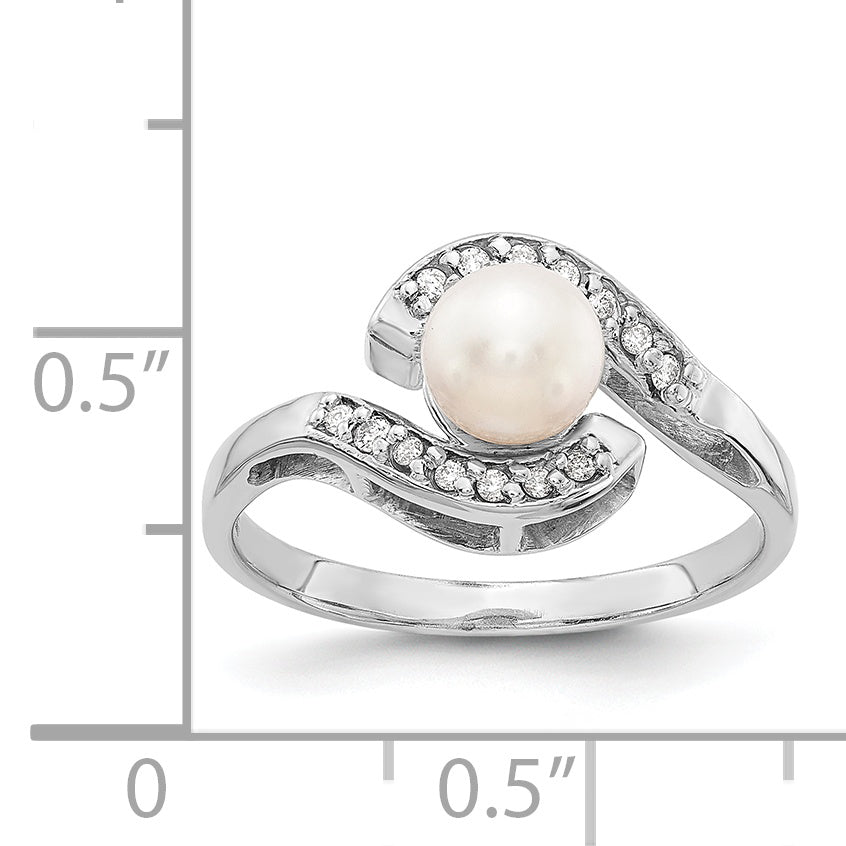 14k White Gold 5.5mm Pearl & Diamond Ring Mounting (No Stone Included)