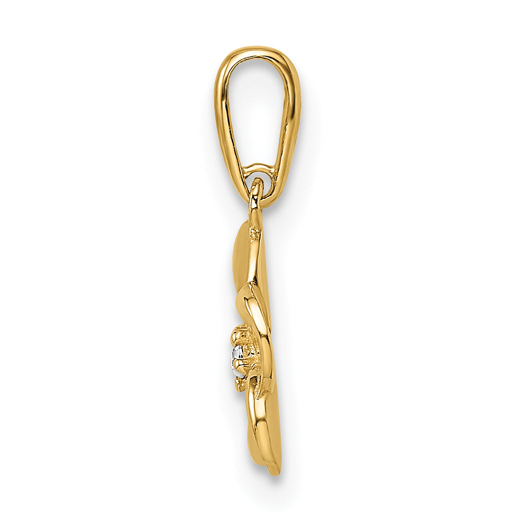 14k Flower Pendant