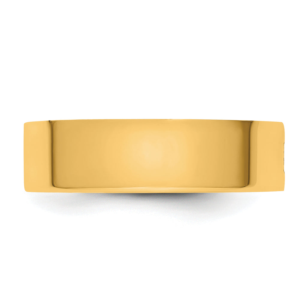 Close-up of 6mm 14K gold wedding band hinge detail