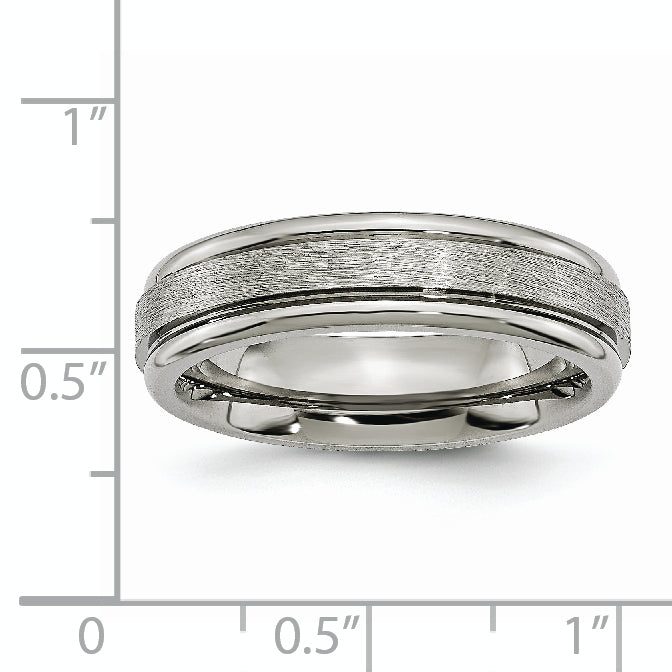 Grooved Edge Comfort-Fit Wedding Band in Titanium, 6mm