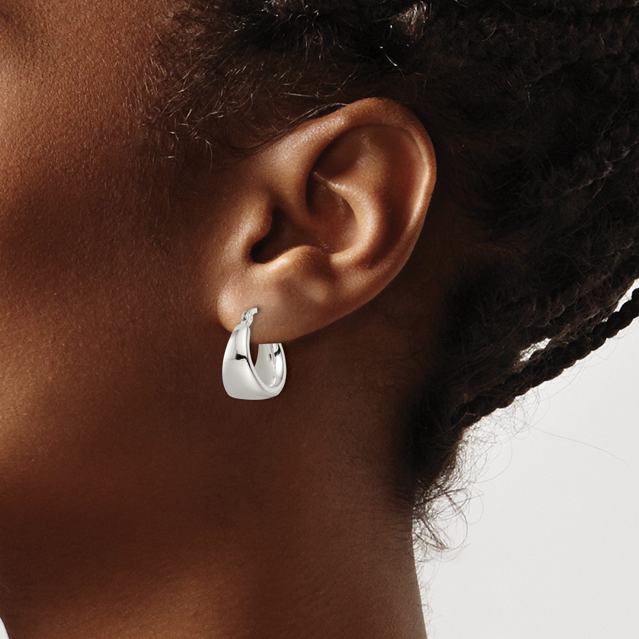 Sterling Silver Polished & Tapered Round Hoop Earrings