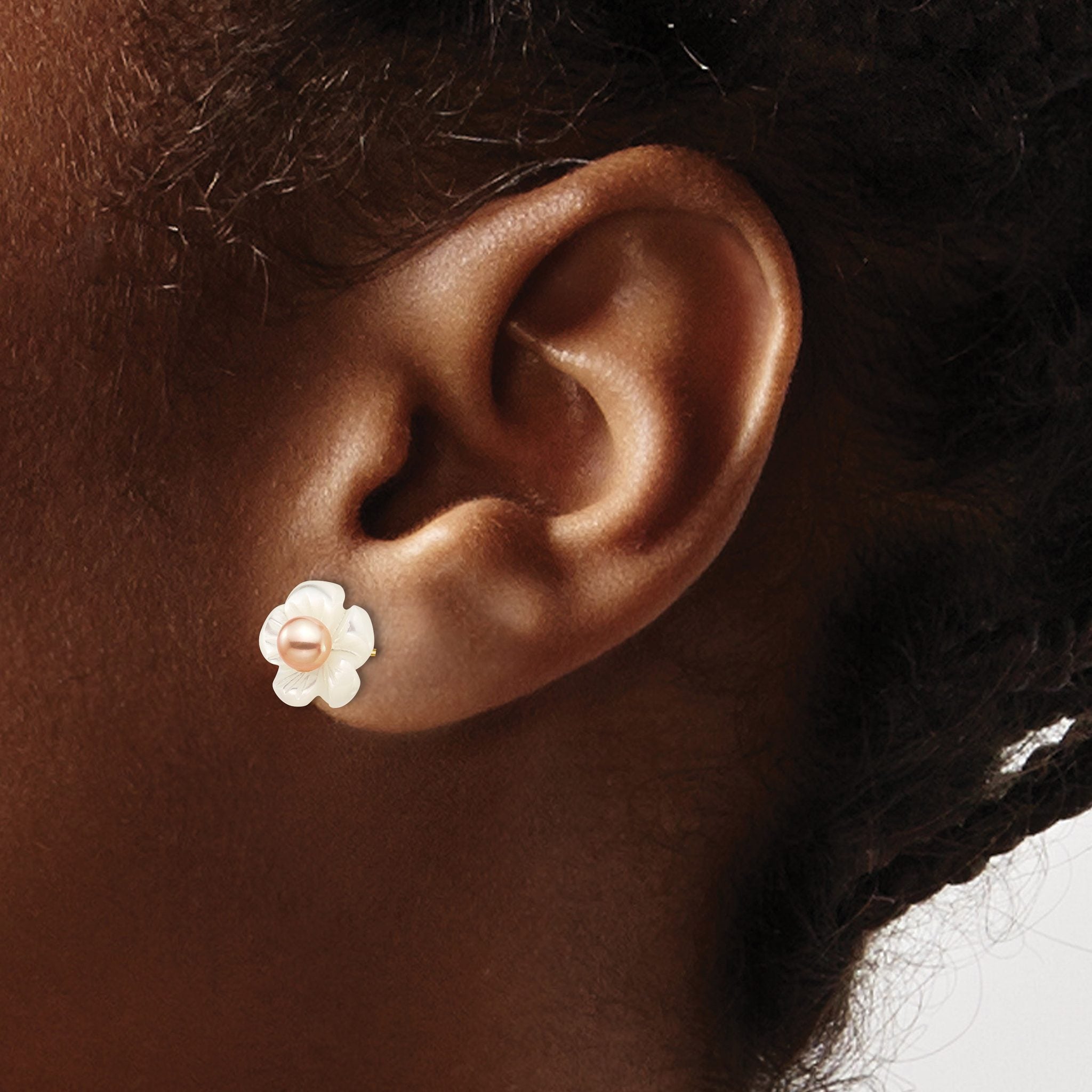 10k 3-4mm Pink Freshwater Cultured Pearl with 10mm Mother of Pearl Flower Post Earrings