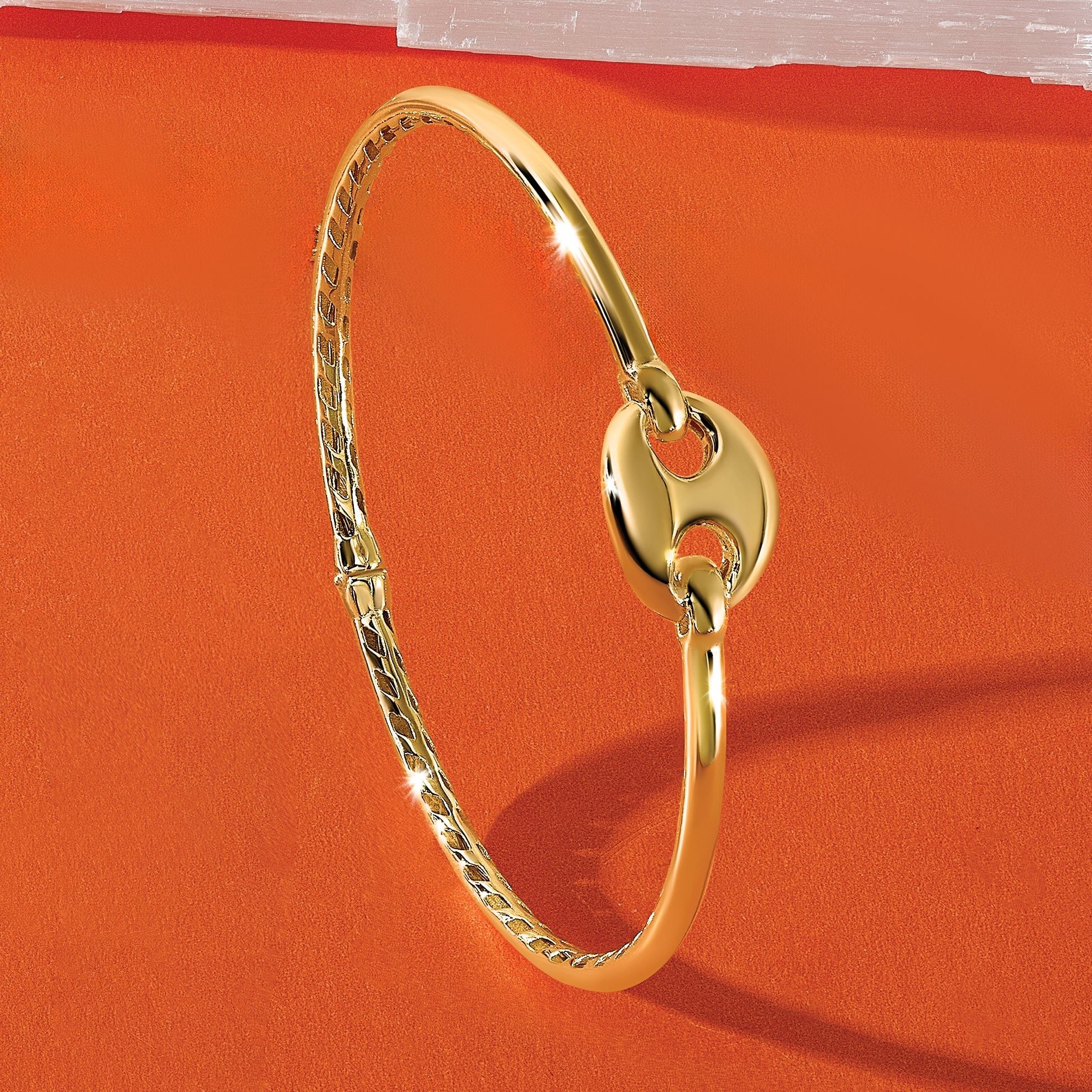 14K Polished Hollow Hinged Bangle