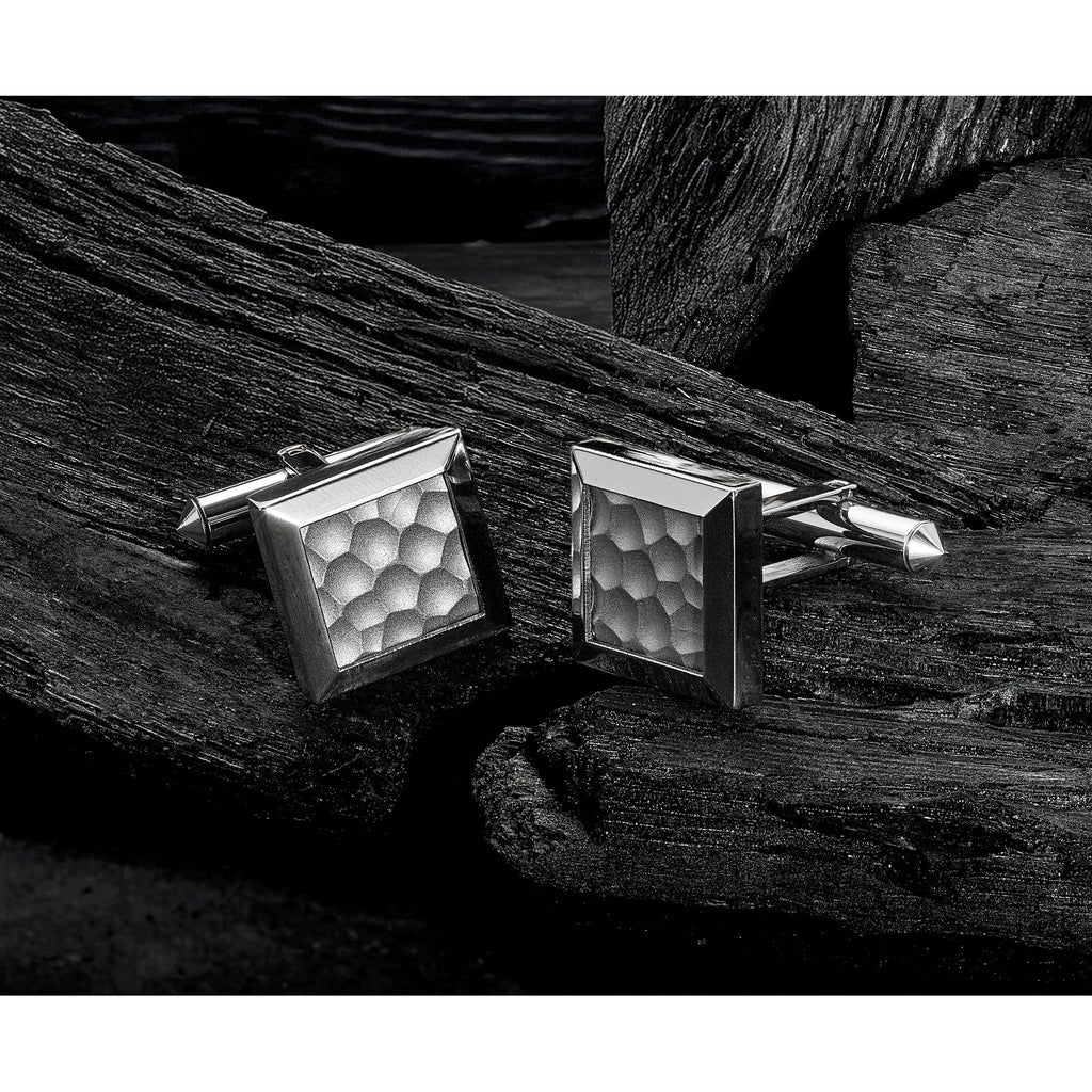 Carbon Fiber Inlay Wedding Band in Titanium, 8mm