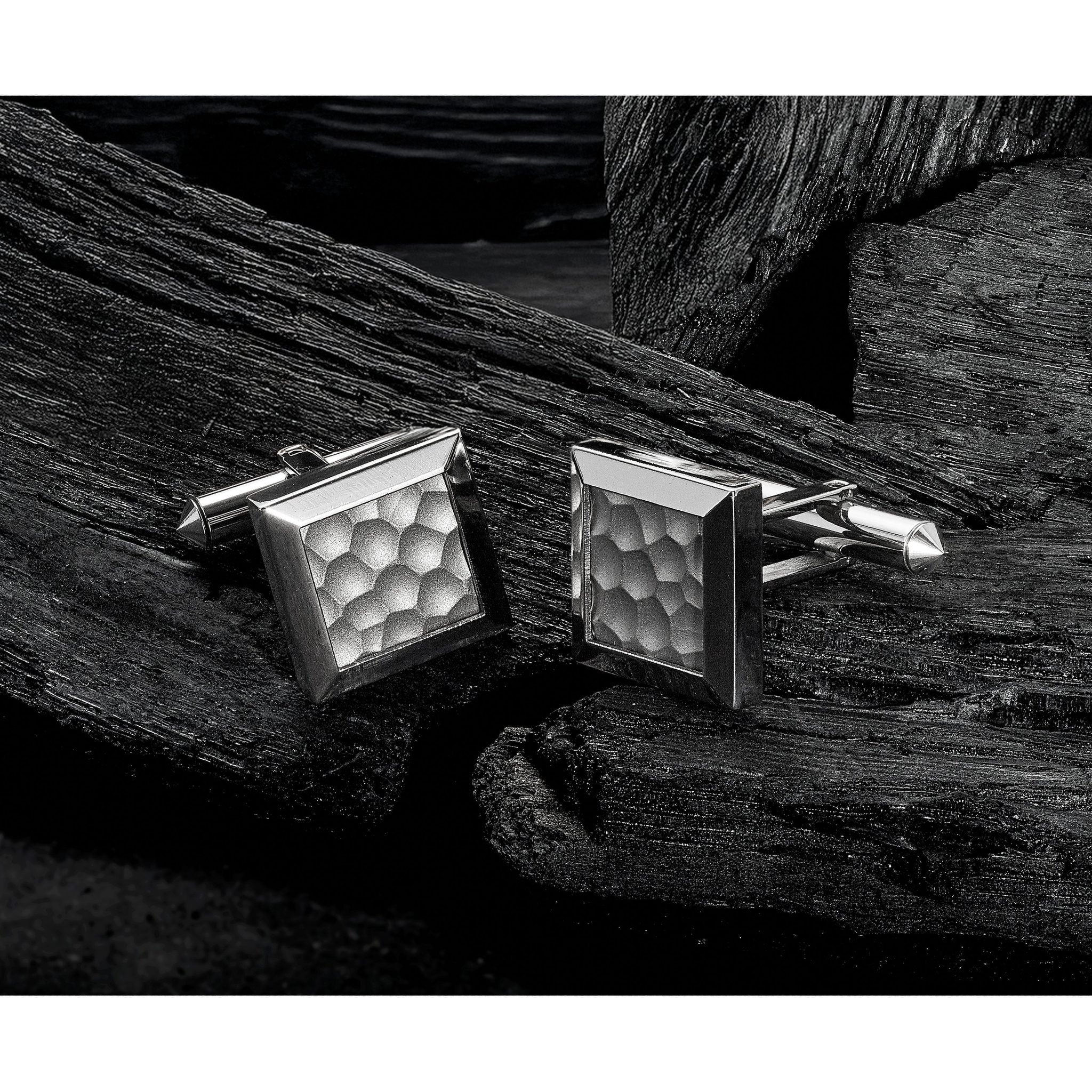 Carbon Fiber Inlay Wedding Band in Titanium, 8mm