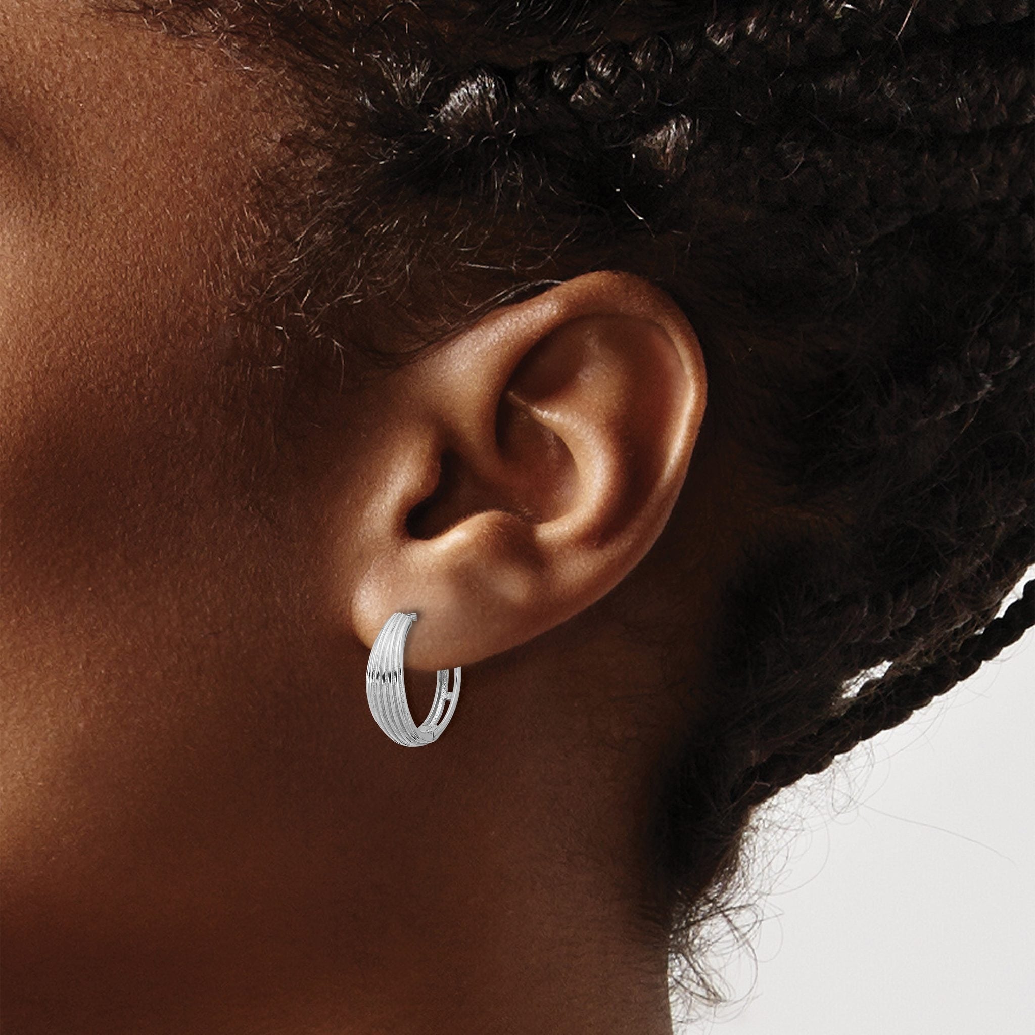 14K White Gold Polished and Grooved Hinged Hoop Earrings