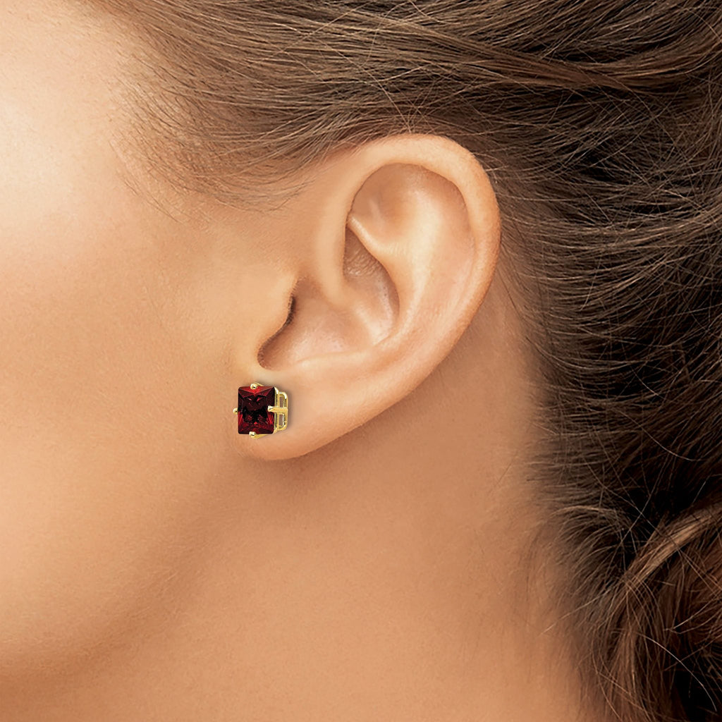 14k 7mm PrinceSterling Silver Cut Garnet Earrings
