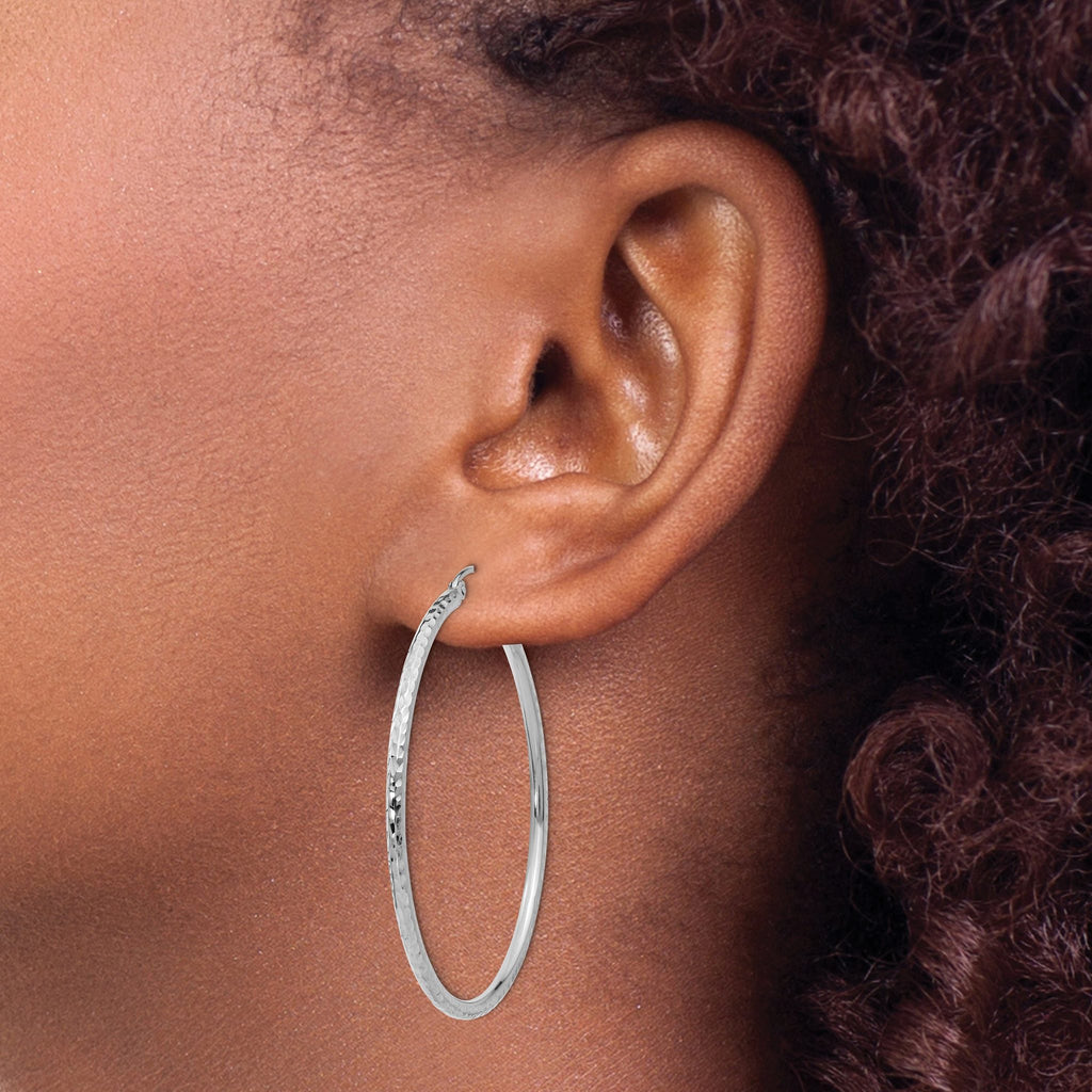 10k White Gold Diamond-cut 2mm Round Tube Hoop Earrings
