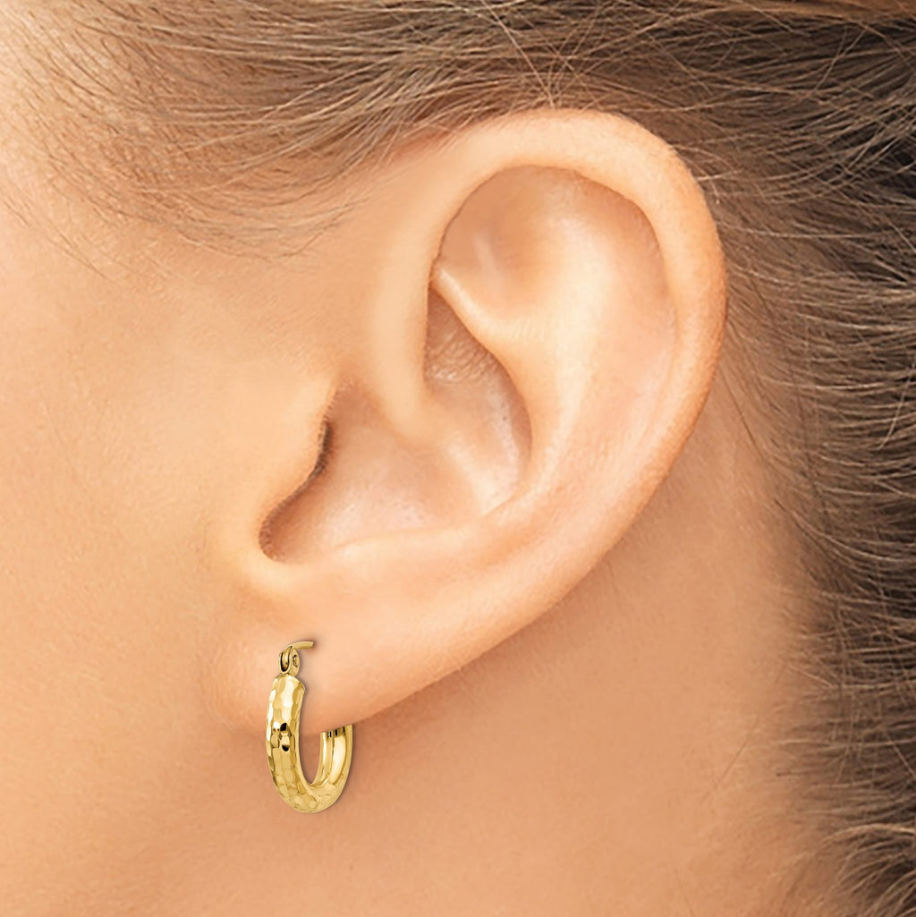 10K Gold Diamond-Cut Round Hoop Earrings with Polished Finish