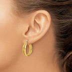14K Polished and Diamond-cut Round Hoop Earrings