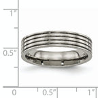 Grooved Comfort-Fit Wedding Band in Titanium, 5mm