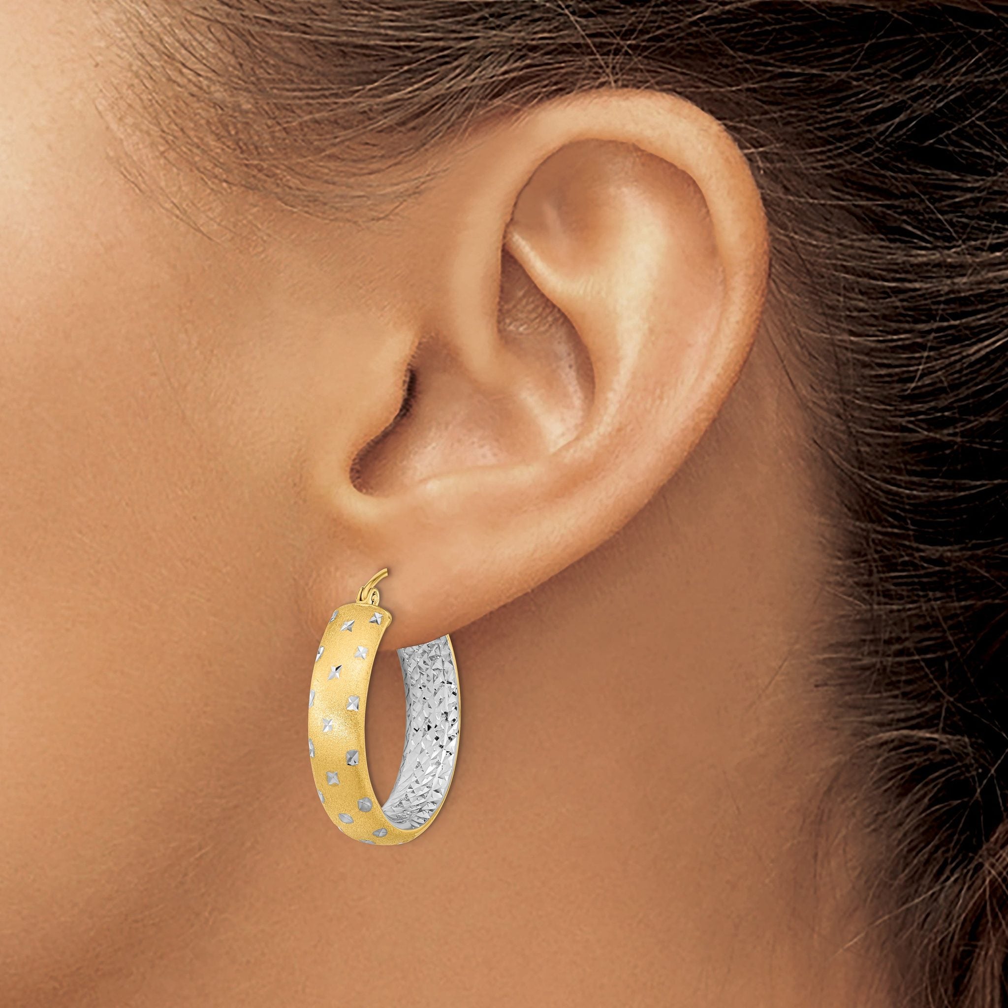 14k White Rhodium Polished Satin Diamond-cut In/Out Hoop Earrings