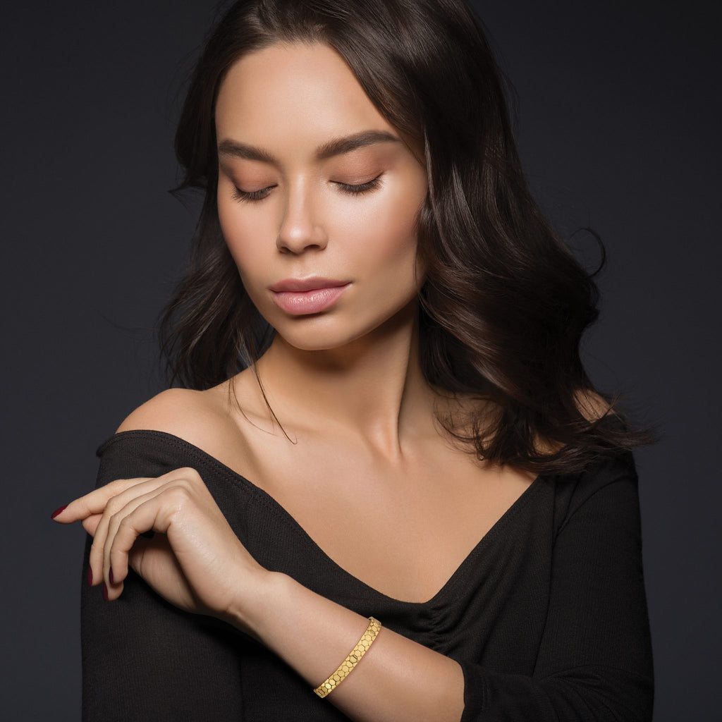 14K Polished Hexagon Design Bracelet