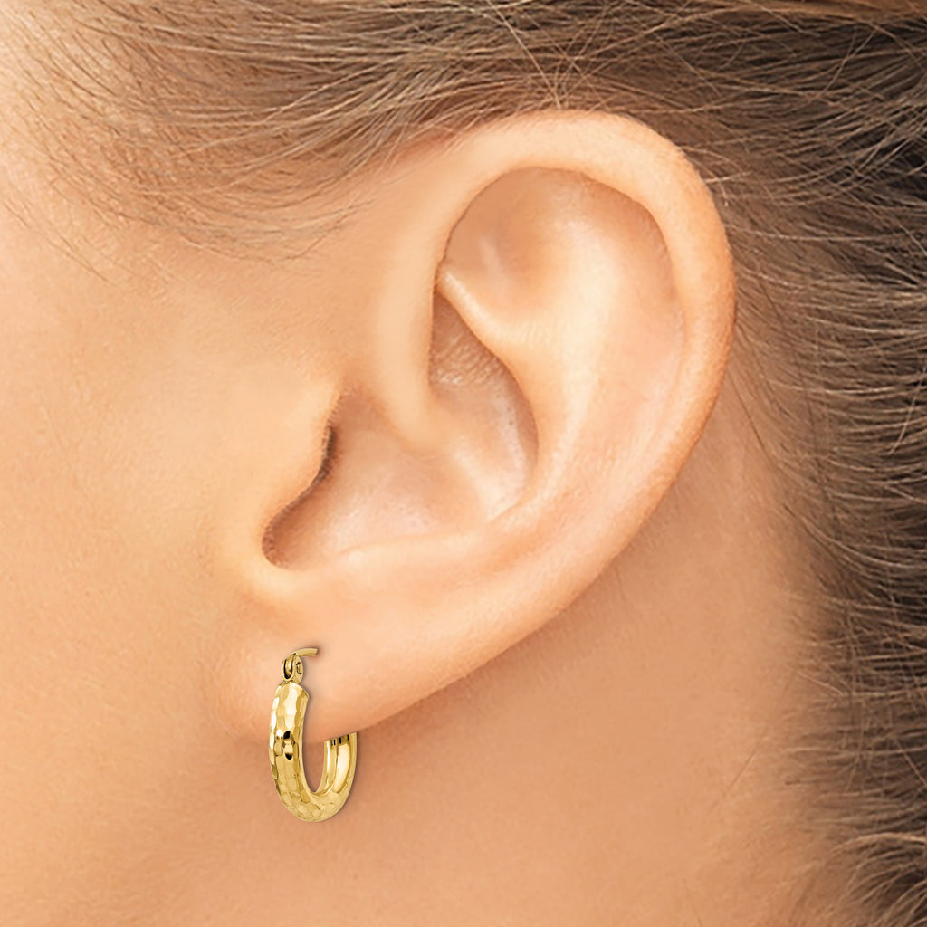 10K Gold Diamond-Cut Round Hoop Earrings with Polished Finish