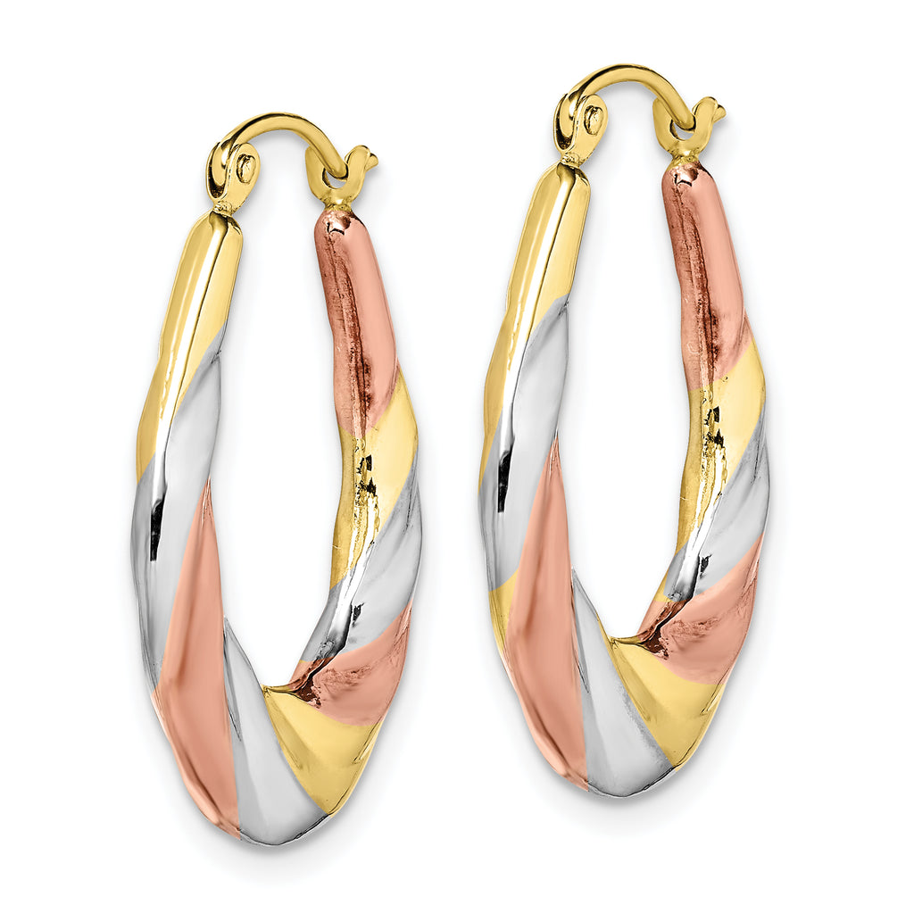 Scalloped Oval Hoop Earrings in 10K Yellow Gold