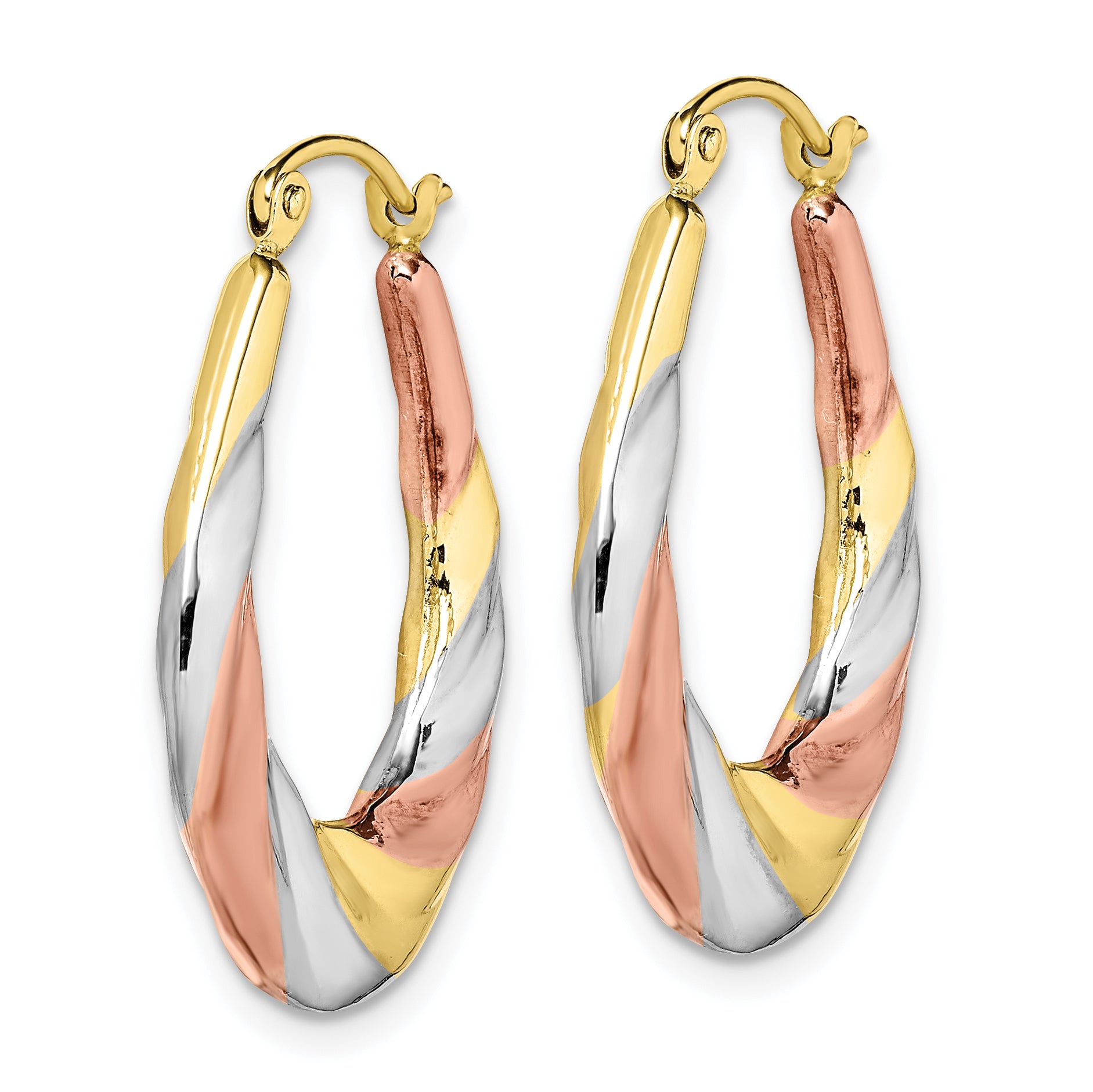 Scalloped Oval Hoop Earrings in 10K Yellow Gold