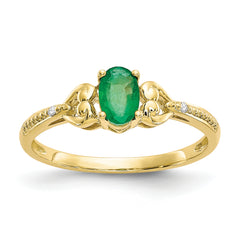 10K Emerald and Diamond Ring
